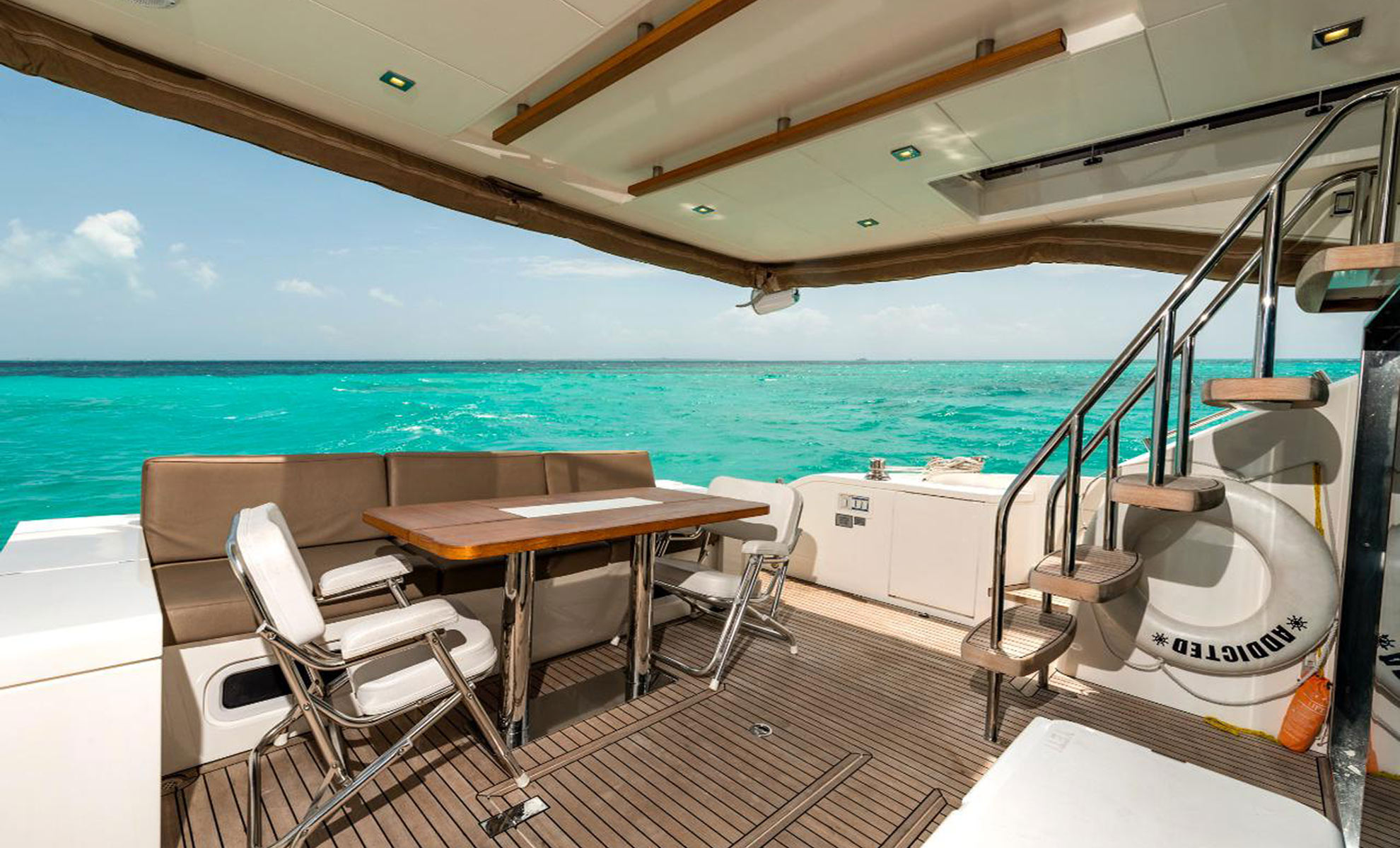 yate-fairline-cancun-10