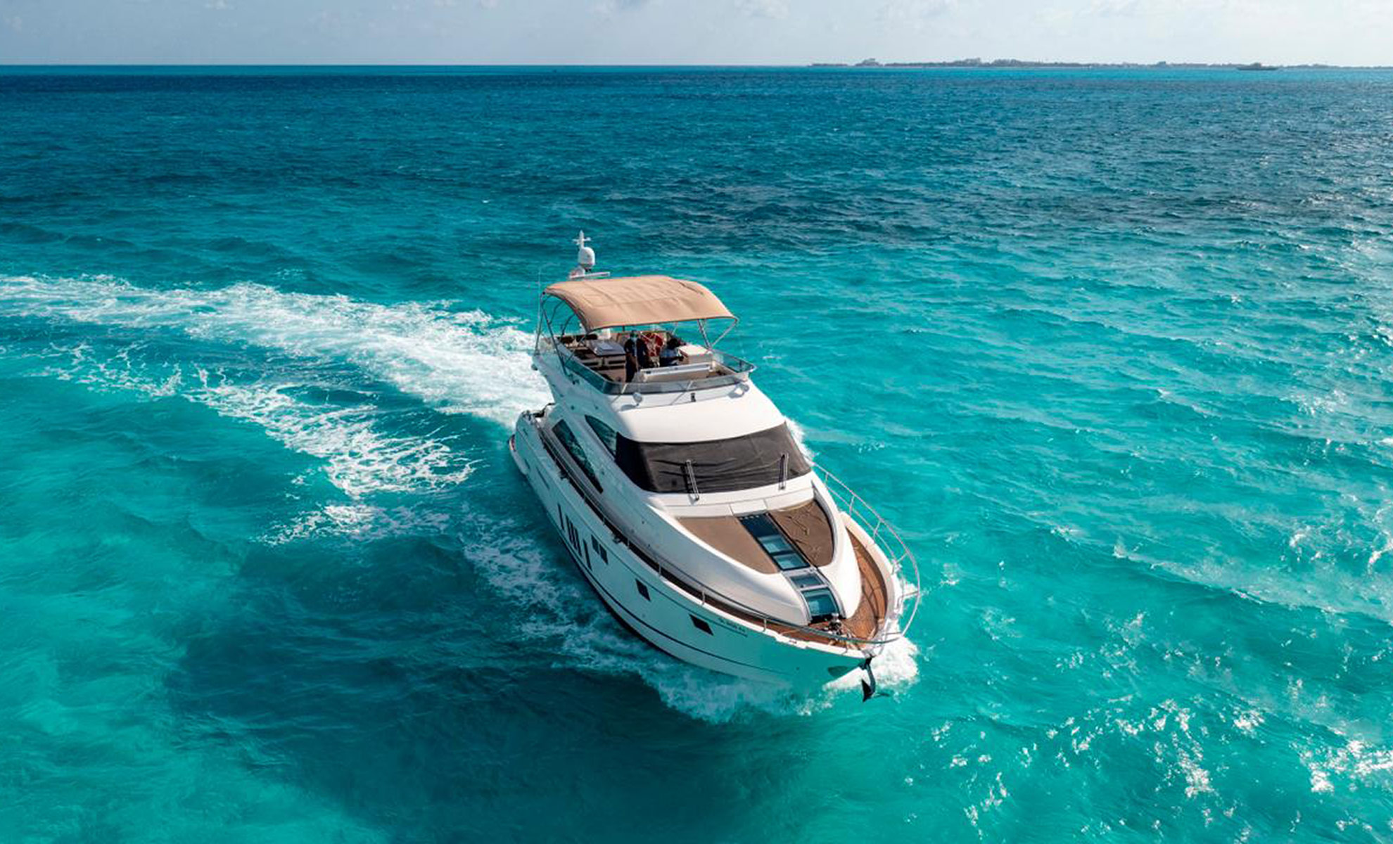 yate-fairline-cancun-2